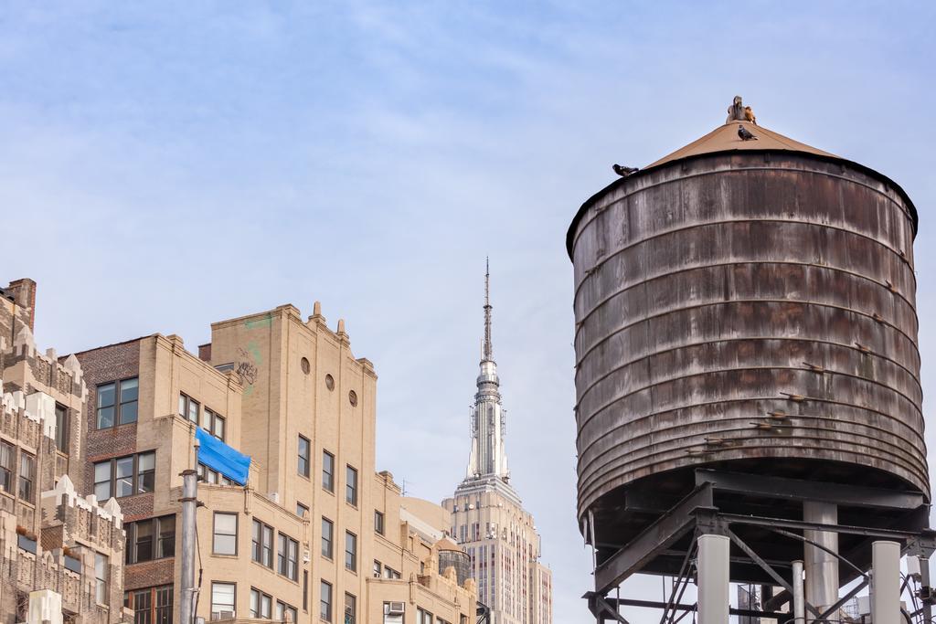 Chelsea Cabins New York Exterior photo